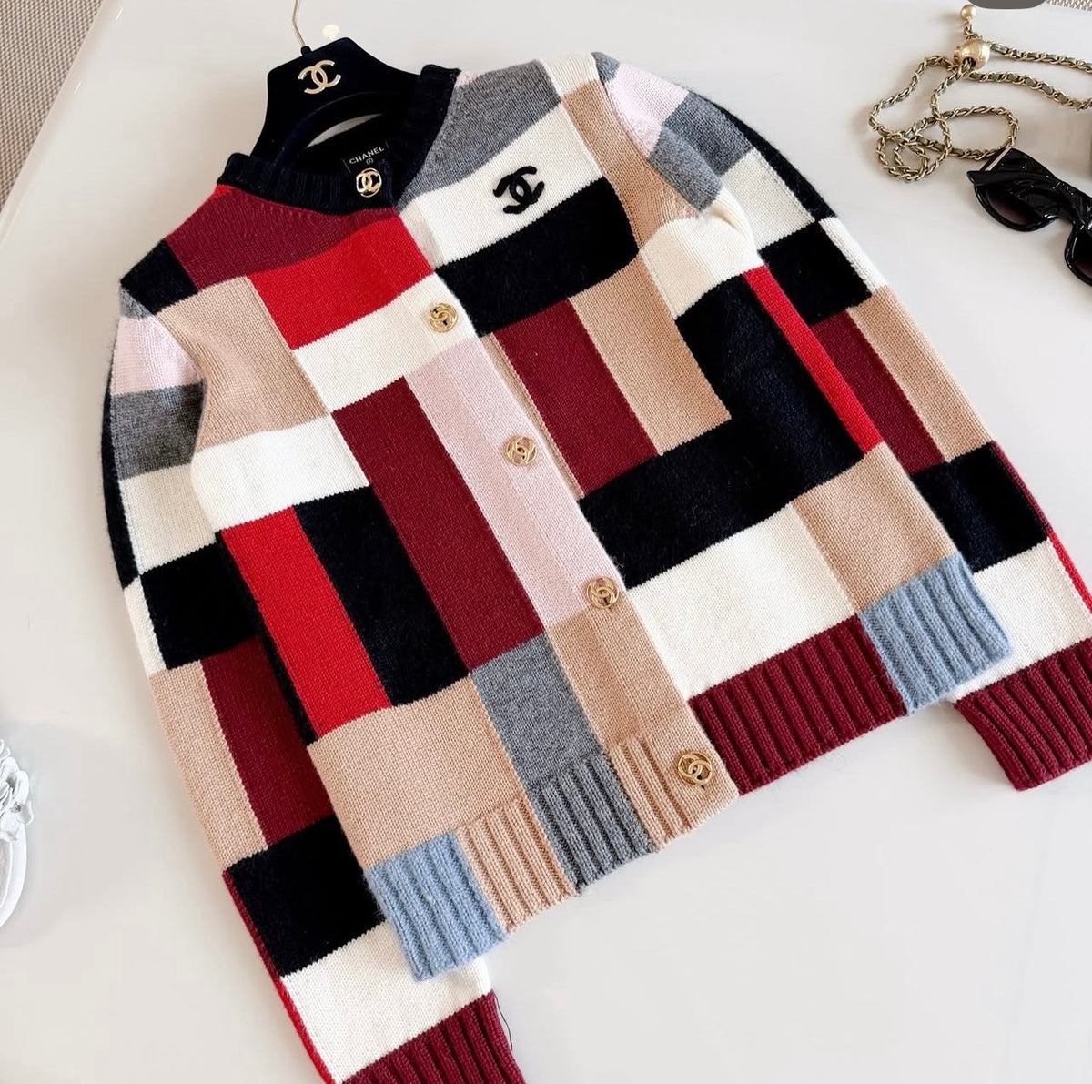 ’‘CC“ Strickjacke