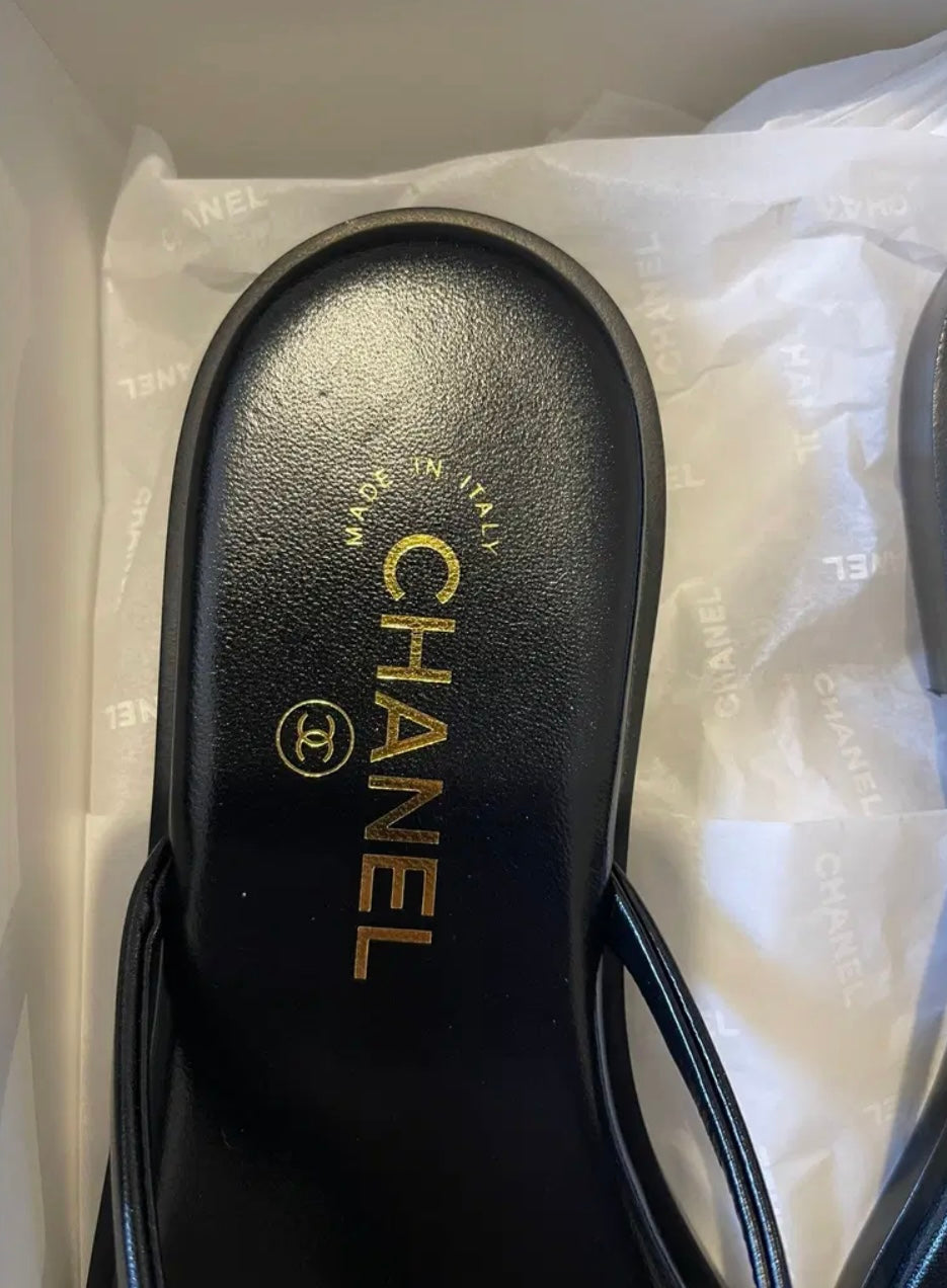 ''CC'' Flip Flops