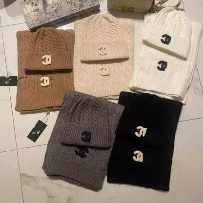 ‘‘CC“ Mütze-Schal Set