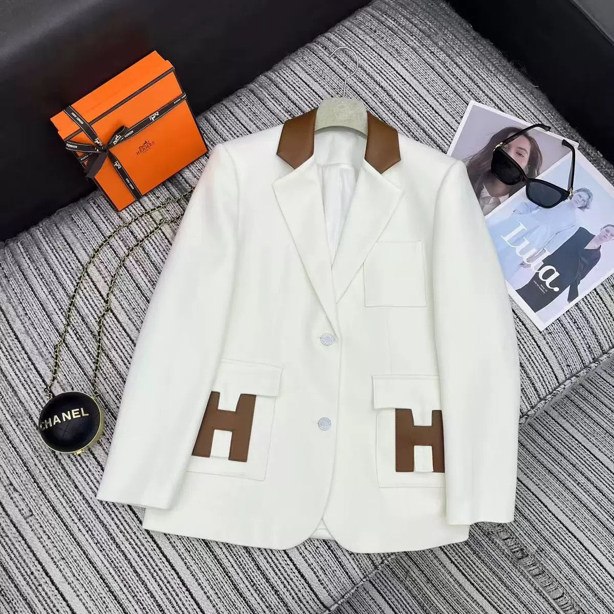 ‘‘Herms“ Blazer