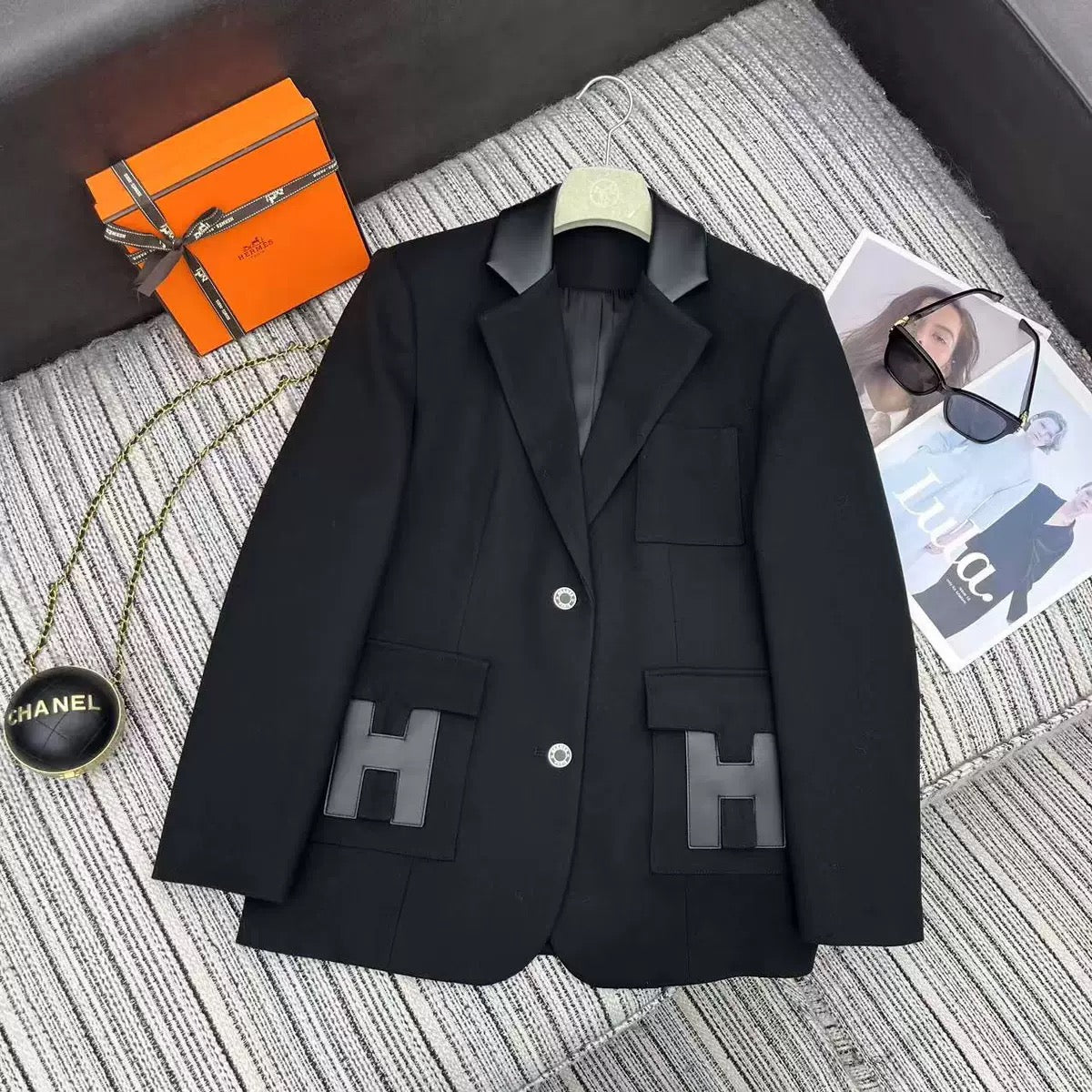 ‘‘Herms“ Blazer